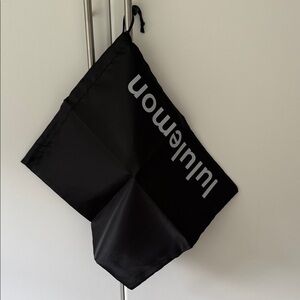 Lululemon Shoe/Dust Bag